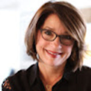 Meet your Posher, Lynette